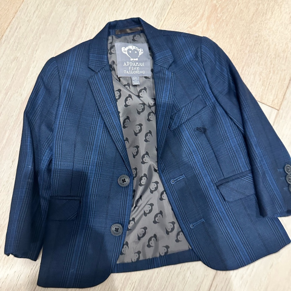 Appaman two piece suit -2T - Picture 4 of 6